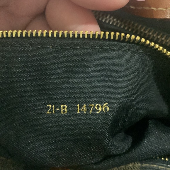 Fendi - Picture 13 of 15